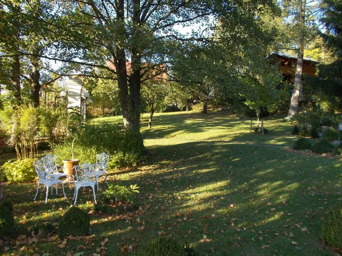 Dağ evi Baumhaus Wolfshoehle Fischach