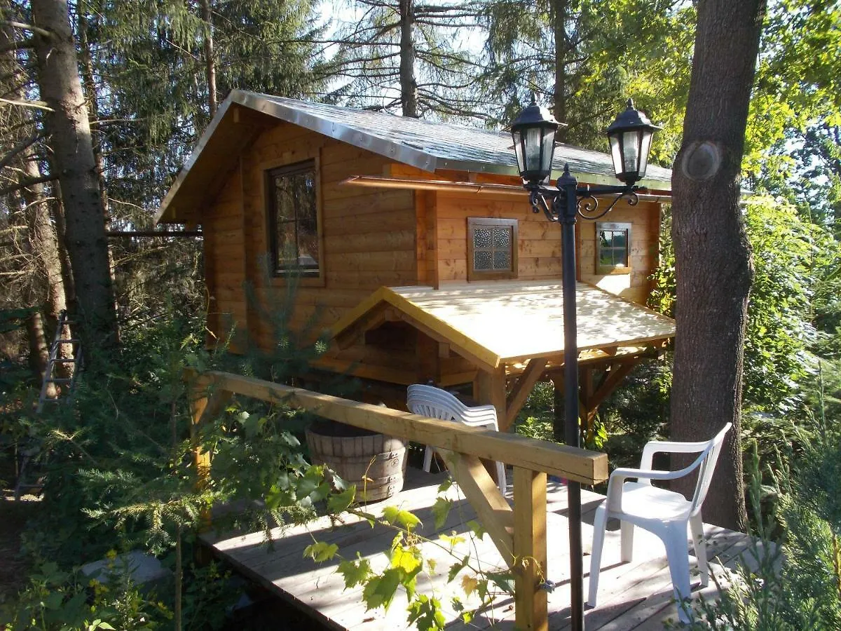 Baumhaus Wolfshoehle Fischach 0*,